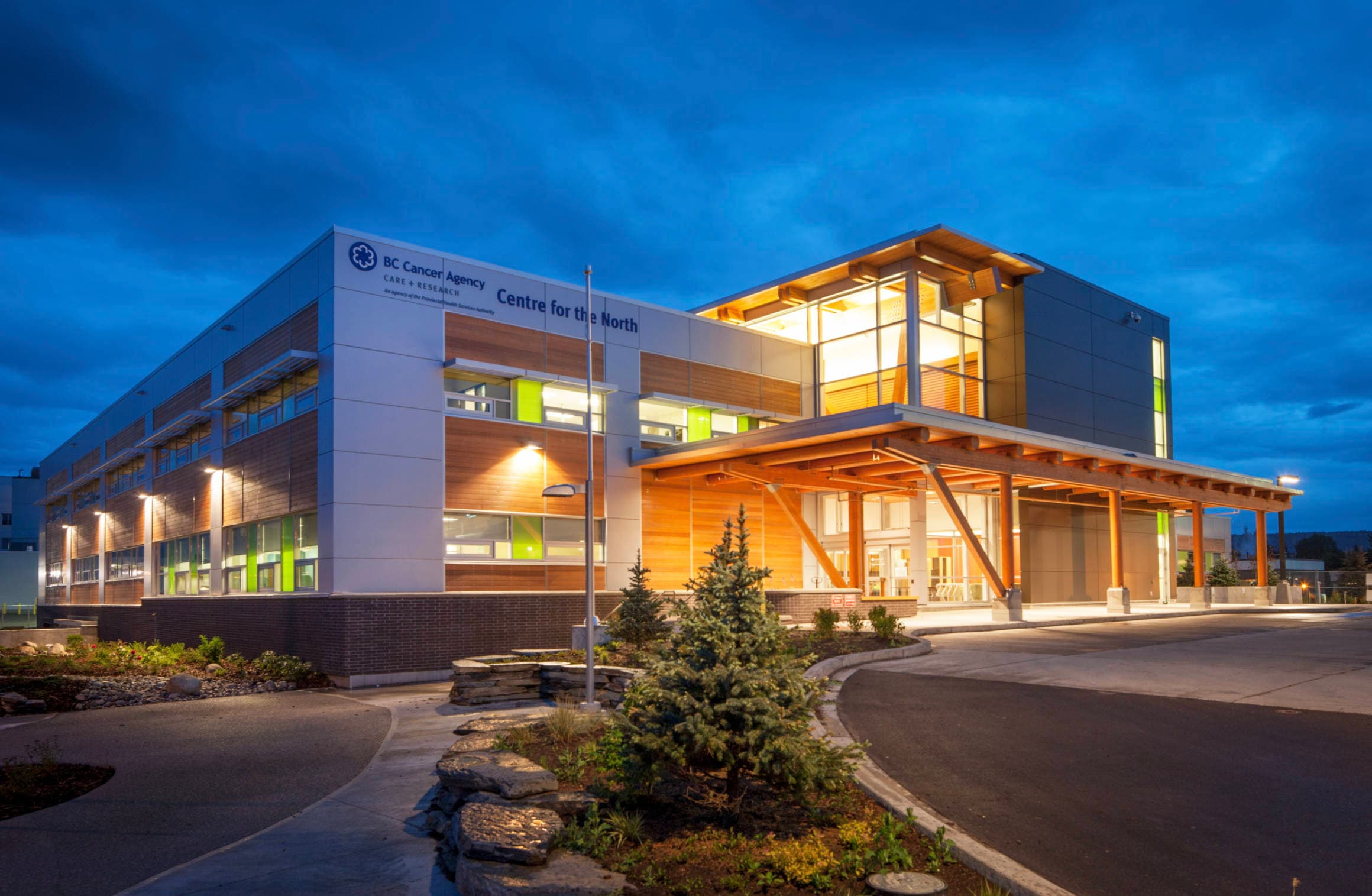 Exterior front entrance to the BC Cancer Agency Centre for the North